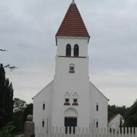 Broholm Kirke